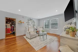 1582 Little Neck Ave, North Bellmore, NY 11710 - Photo 20