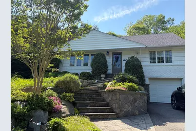 5 Gaines Place, Huntington, NY 11743 - Photo 1