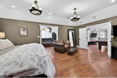 322 Rose Lane, Smithtown, NY 11787 - Photo 20