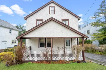 43 Van Nostrand Avenue, Great Neck, NY 11024 - Photo 2
