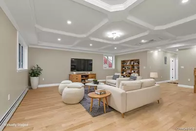 27-09 Utopia Parkway, Flushing, NY 11358 - Photo 4