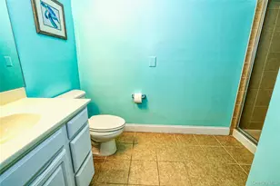 402 O'Keefe Ct, Oakdale, NY 11769 - Photo 16