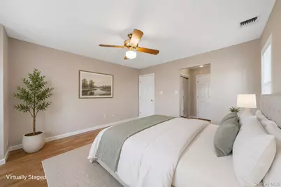 40 Willow Court, Manorville, NY 11949 - Photo 20
