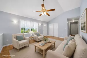 40 Willow Ct, Manorville, NY 11949 - Photo 4