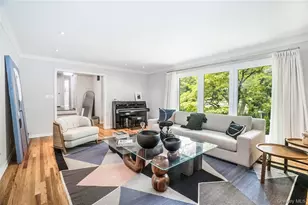 4 Parkfield Rd, Scarsdale, NY 10583 - Photo 2