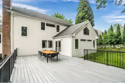 4 Parkfield Road, Scarsdale, NY 10583 - Photo 28
