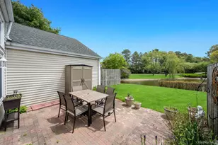 194 Gothic Cir, Manorville, NY 11949 - Photo 24