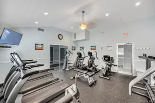 194 Gothic Cir, Manorville, NY 11949 - Photo 30