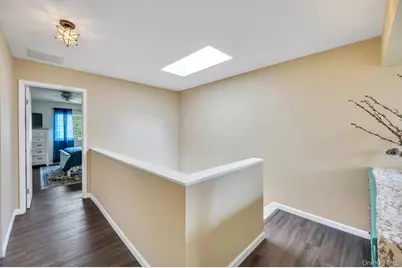194 Gothic Circle, Manorville, NY 11949 - Photo 16
