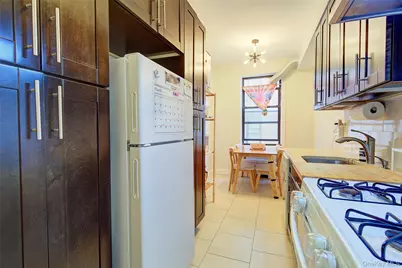 167-10 Crocheron Avenue #3L, Flushing, NY 11358 - Photo 12