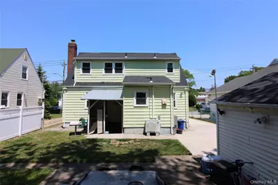 96 Fir Street, Valley Stream, NY 11580 - Photo 2