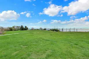 6 Oak Beach Rd, Babylon, NY 11702 - Photo 20
