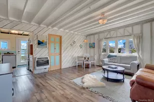 6 Oak Beach Rd, Babylon, NY 11702 - Photo 6