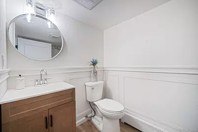 231 Maple Street, Medford, NY 11763 - Photo 18