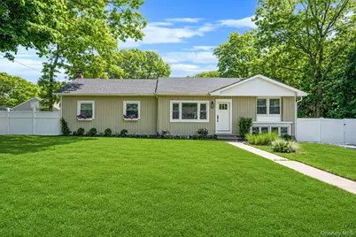 231 Maple Street, Medford, NY 11763 - Photo 1