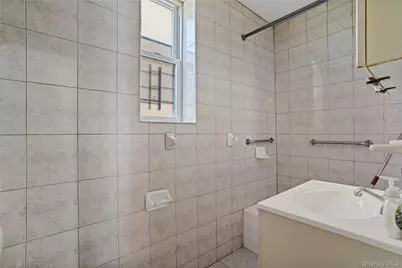 309 Bedford Park Boulevard, Bronx, NY 10458 - Photo 16