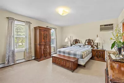 8 Lisa Court, Medford, NY 11763 - Photo 20