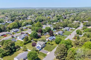 8 Lisa Ct, Medford, NY 11763 - Photo 38