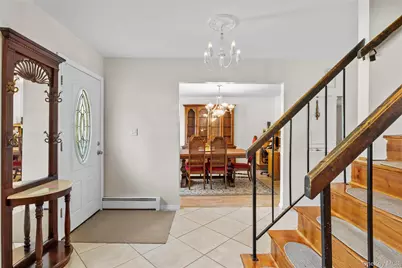 8 Lisa Court, Medford, NY 11763 - Photo 8