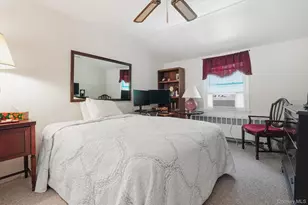 41 Semon Rd, Huntington, NY 11743 - Photo 18