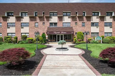 25 Elizabeth Street #2N, Farmingdale, NY 11735 - Photo 1