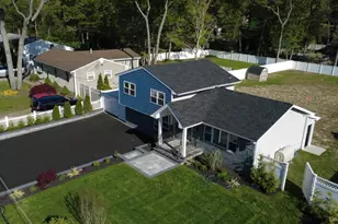 354 Easton St, Ronkonkoma, NY 11779 - Photo 2
