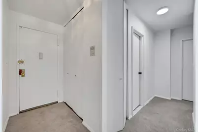 100 E Hartsdale Avenue #5GE, Hartsdale, NY 10530 - Photo 2