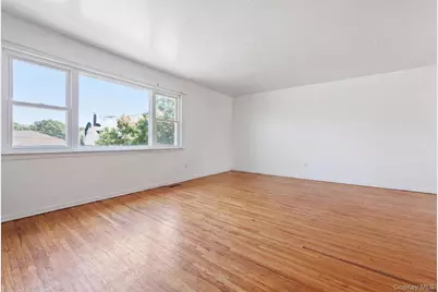 442 Beach 68th Street, Arverne, NY 11692 - Photo 6
