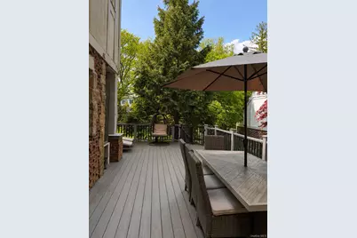 6 Manor Lane, Woodmere, NY 11598 - Photo 16