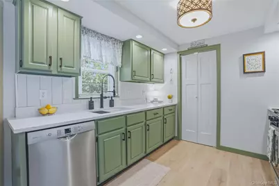 113 W Chestnut Street, Kingston, NY 12401 - Photo 8