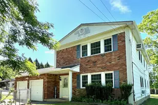 66-68 Hawthorne, East Islip, NY 11730 - Photo 2