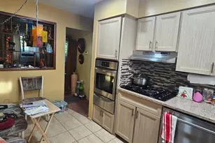 232-20 147th Ave, Springfield Gardens, NY 11413 - Photo 2