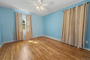 75 Summit Dr, Smithtown, NY 11787 - Photo 20