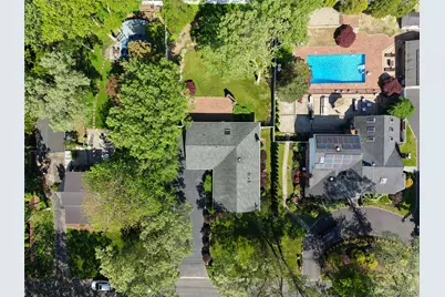 75 Summit Drive, Smithtown, NY 11787 - Photo 8