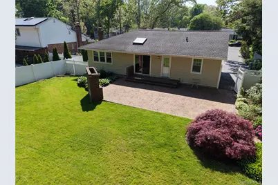 75 Summit Drive, Smithtown, NY 11787 - Photo 6
