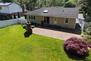 75 Summit Dr, Smithtown, NY 11787 - Photo 6