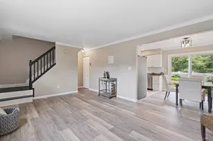 7 Merrimac Ct, Coram, NY 11727 - Photo 6