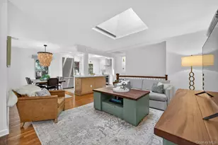 16 Warwick Pl, Port Washington, NY 11050 - Photo 10