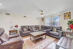 296 Burkhard Ave, Mineola, NY 11501 - Photo 8