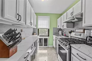 83 Rockledge Rd, Hartsdale, NY 10530 - Photo 2