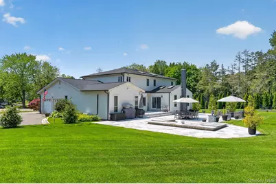 4 Cropley Court, Melville, NY 11747 - Photo 38