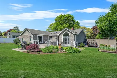 15 Evergreen Lane, Patchogue, NY 11772 - Photo 34