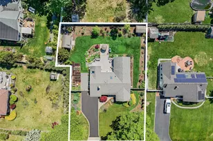 15 Evergreen Ln, Patchogue, NY 11772 - Photo 42