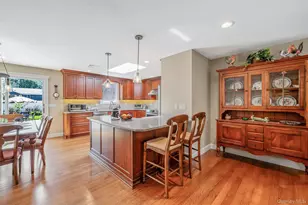 15 Evergreen Ln, Patchogue, NY 11772 - Photo 6