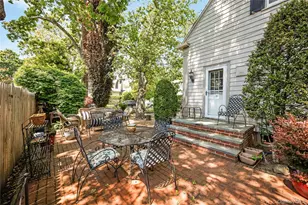 215 Melville Rd, Farmingdale, NY 11735 - Photo 24