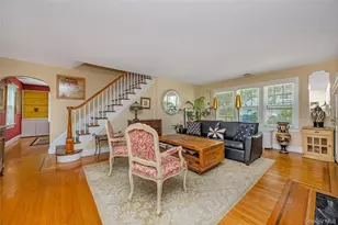 215 Melville Rd, Farmingdale, NY 11735 - Photo 4