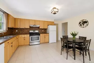 47 Glover Ave, Yonkers, NY 10704 - Photo 8