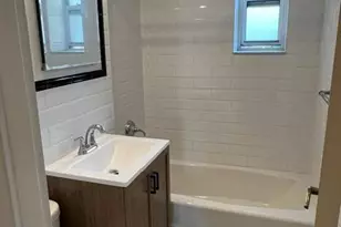 64-74 Saunders St, Rego Park, NY 11374 - Photo 14