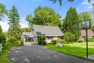 3 Jennifer Ln, Hartsdale, NY 10530 - Photo 2
