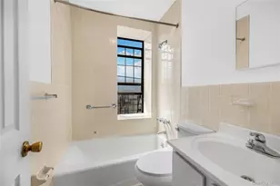 29 Convent Ave, New York, NY 10027 - Photo 12